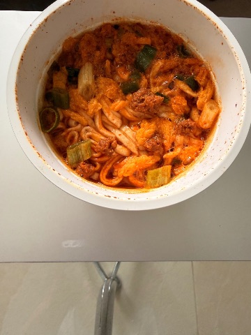 咚兵衛杯烏冬辛麵杯烏冬 相片 4